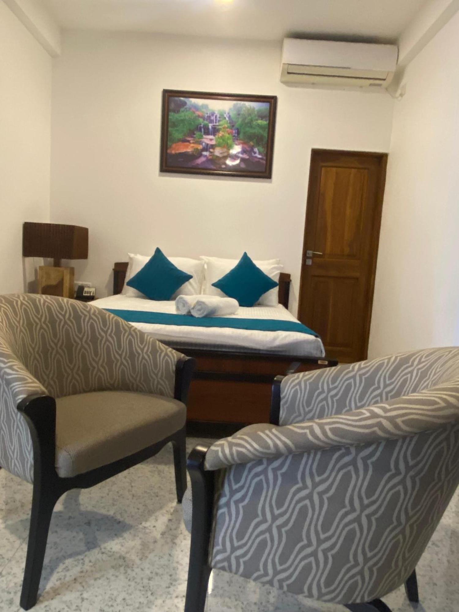 Trinco Beach Resort Тринкомале Екстериор снимка