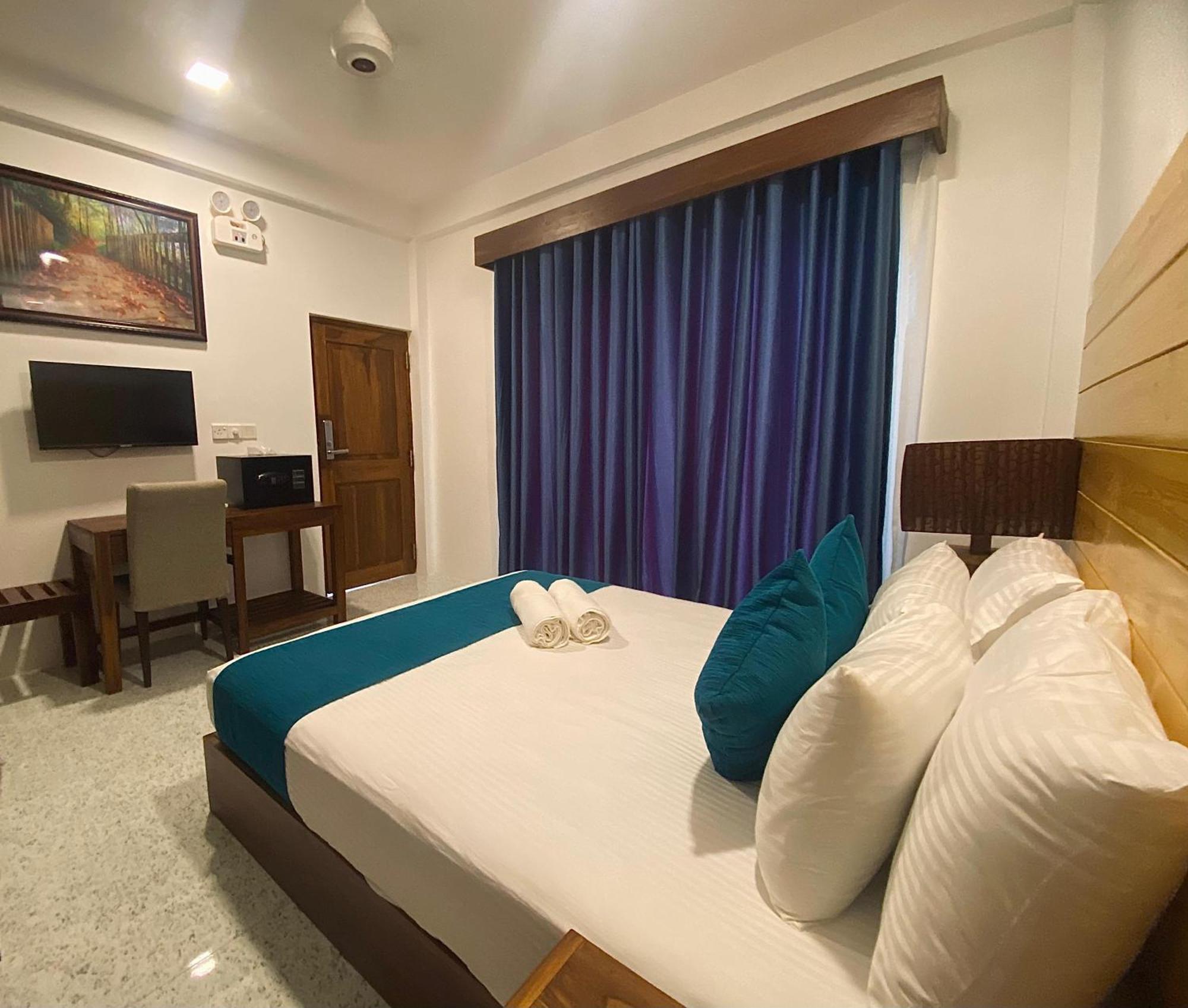 Trinco Beach Resort Тринкомале Екстериор снимка