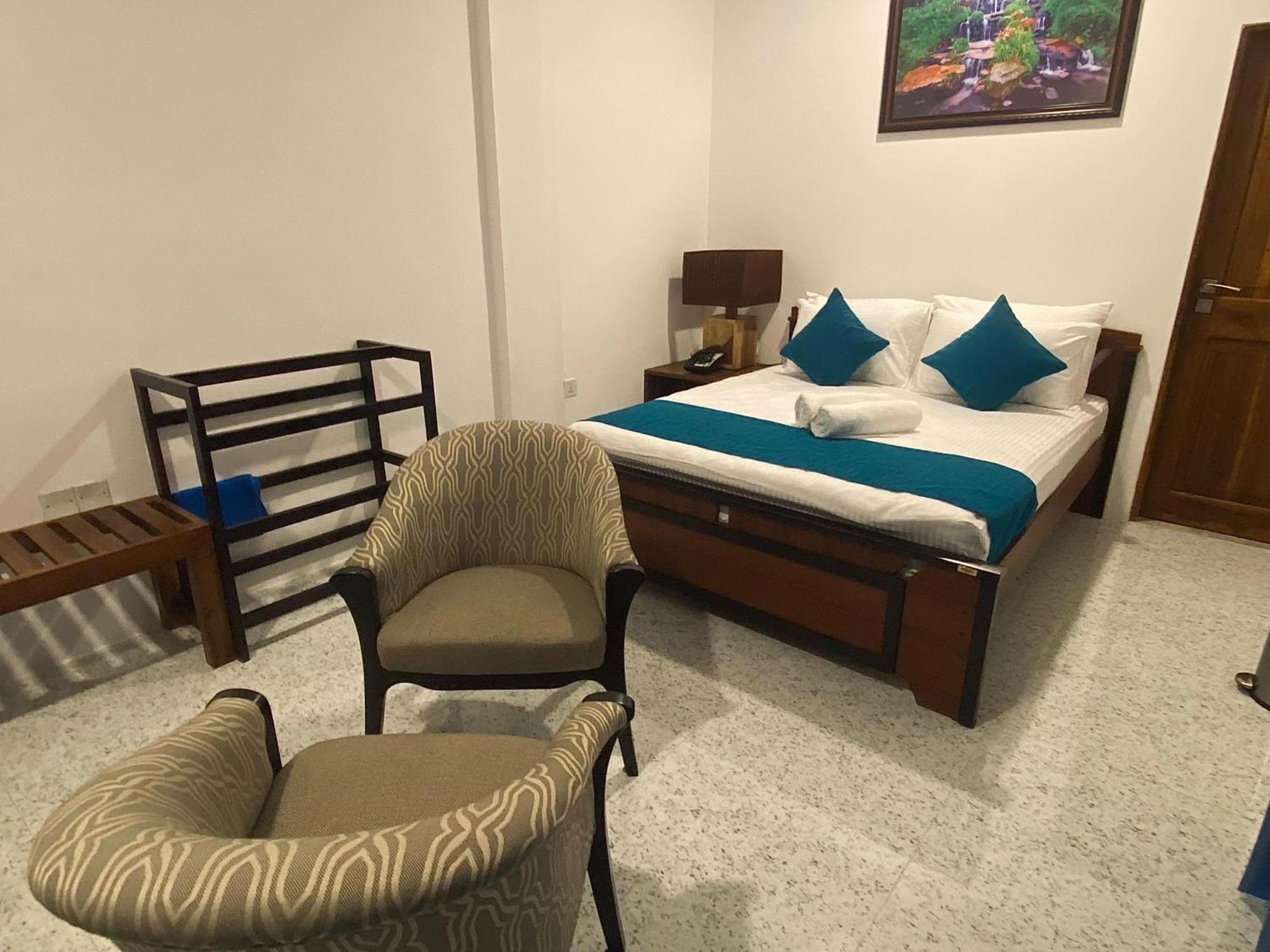 Trinco Beach Resort Тринкомале Екстериор снимка